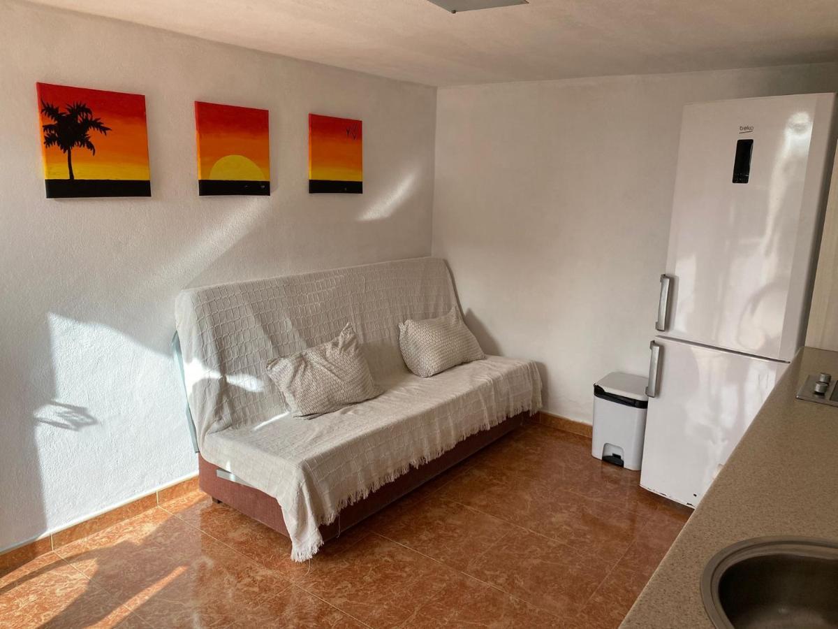Apartamento Malaga Aeropuerto Картама Екстер'єр фото